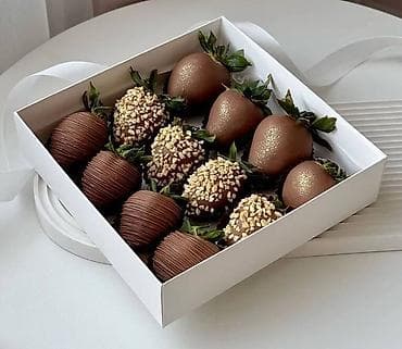 клубник: Клубника в шоколаде и ягодные композиции - Наборы клубники в — 2