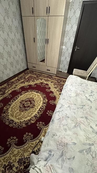 Бөлмөлөр: 2комнатын 1 комнатасы кыздарга берилет — 2