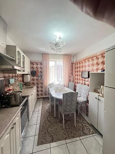октябрьская: СРОЧНАЯ ПРОДАЖА. Пол дома Октябрьский район, Юнусалиева / Джантошева — 1
