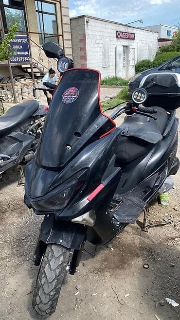 электроный мопед: Макси-скутер 150 куб. см, Бензин, Б/у — 1
