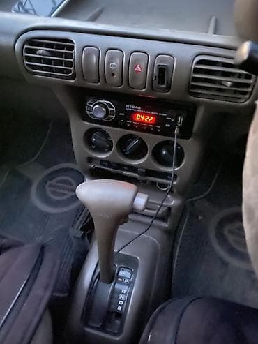алмера класик: Nissan Micra: 1995 г., Бензин, Хэтчбэк — 7