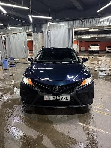 Toyota Camry: 2017 г., 2.5 л, Автомат, Бензин, Седан