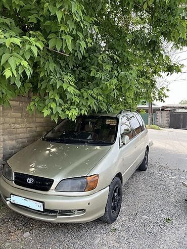 lx 470: Toyota Ipsum: 2001 г., 2 л, Автомат, Бензин, Минивэн — 5