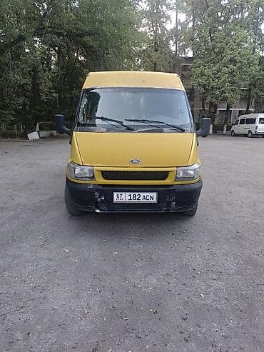 Грузовой фургон Ford Transit (желтый) - Кузов: цельнометаллический — 3