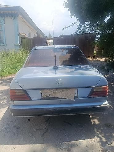 byd leopard 8: Mercedes-Benz W124: 1988 г., Механика, Седан — 4