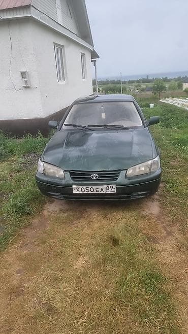 Унаа сатуу: Toyota Camry: 2000 г., 2.2 л, Кол менен иштөөчү, Бензин, Седан — 3