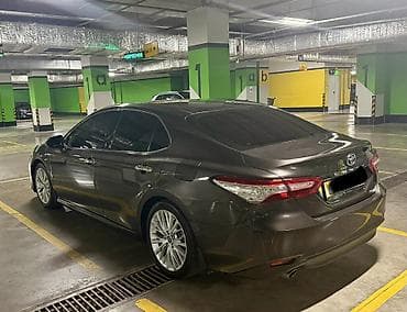 Продажа авто: Toyota Camry: 2018 г., 2.5 л, Автомат, Гибрид, Седан — 4