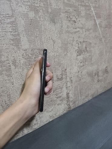 iphone xc: IPhone X, 64 ГБ, цвет Space Gray - Экран OLED Super Retina с вырезом — 9