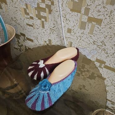 подарок на 8 марта: Вязаные следочки женские (ручная работа)
на 36-38 размер
250 с — 2