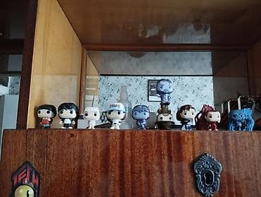 ходунок цена: Продам фигурки осд.Дастин не продается.Остальные, Уилл — 1