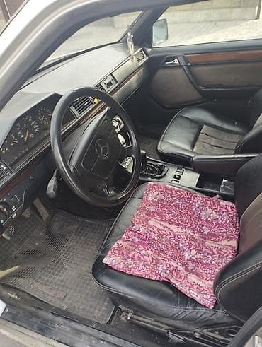 124 панель: Mercedes-Benz W124: 1994 г., 2.2 л, Механика, Бензин, Седан — 5