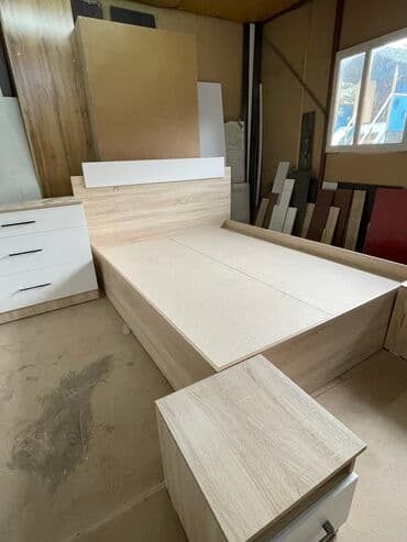 самые дешевые спальные гарнитуры с матрасом в комплекте: Спальный гарнитур, Двуспальная кровать, Шкаф, Комод — 5