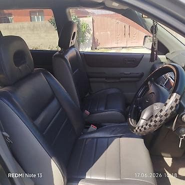 terrano 2: Nissan X-Trail: 2002 г., Кроссовер — 10