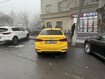 Hyundai Accent: 2019 г., Седан