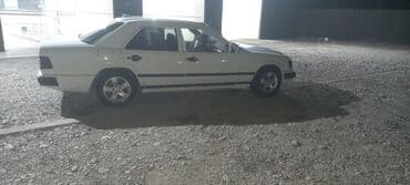 Mercedes-Benz W124: 1986 г., 2.3 л, Механика, Бензин, Седан