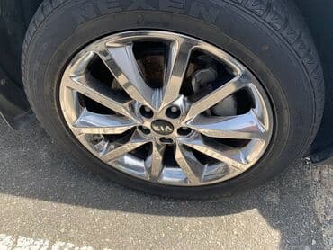 купить авто с кореи бу: Kia Sorento: 2017 г., 2 л, Автомат, Дизель, Кроссовер — 6