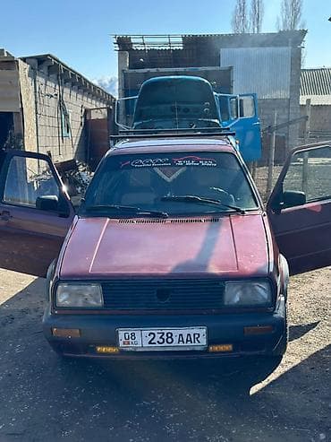 Volkswagen: Volkswagen Jetta: 1991 г., 1.8 л, Механика, Бензин, Седан — 3