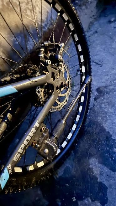 Велосипеддер: Тоо велосипеди, Велосипед алкагы S (145 - 165 см), Алюминий, Колдонулган — 6