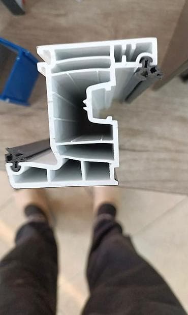 ПВХ-двери из профиля SKYPRO - Материал: многокамерный ПВХ‑профиль