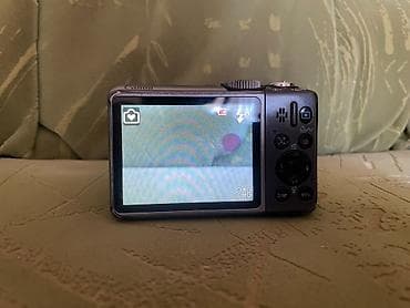 samsung dv150f: СРОЧНО продаю ФОТОАППАРАТЫ, 4шт Sony - 9000 сом, работает на — 6