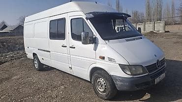 мерседес бенс варио кабина: Легкий грузовик, Mercedes-Benz — 2