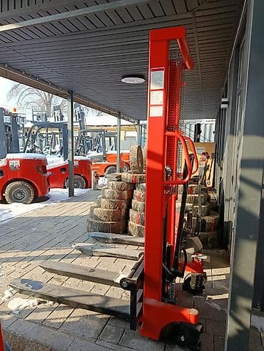 манипулятор 10 т: Погрузчик, Вилочный — 2