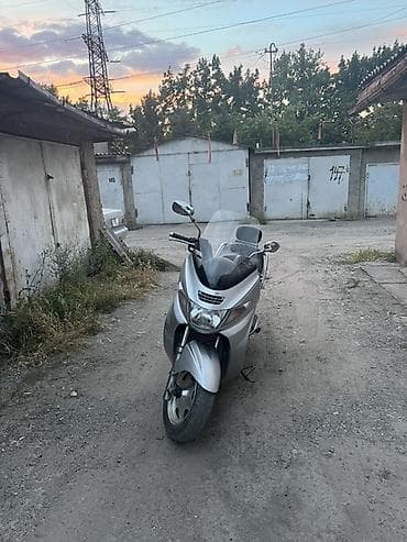 сузуки скутер: Макси-скутер Suzuki, 250 куб. см, Бензин, Б/у — 4