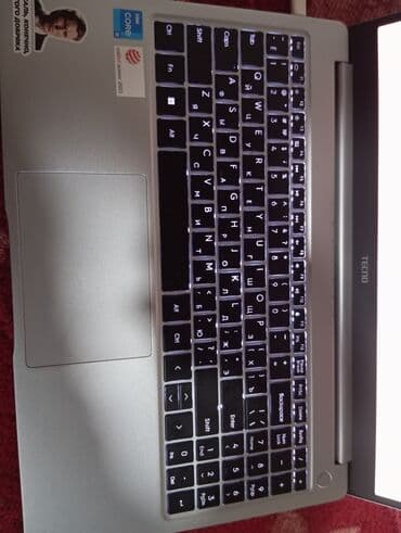 ножки для монитора: Ноутбук, Tecno, 16 ГБ ОЗУ, Intel Core i5, Более 17.3 ", Б/у, Для работы, учебы, память SSD — 8