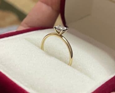 купить свадебное платье недорого: 💍 Золотое кольцо с бриллиантом — элегантность в каждой детали Продаю — 1