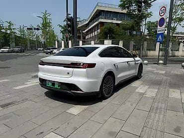 space runner: BYD Seal: 2021 г., Робот, Электромобиль, Фастбек — 4