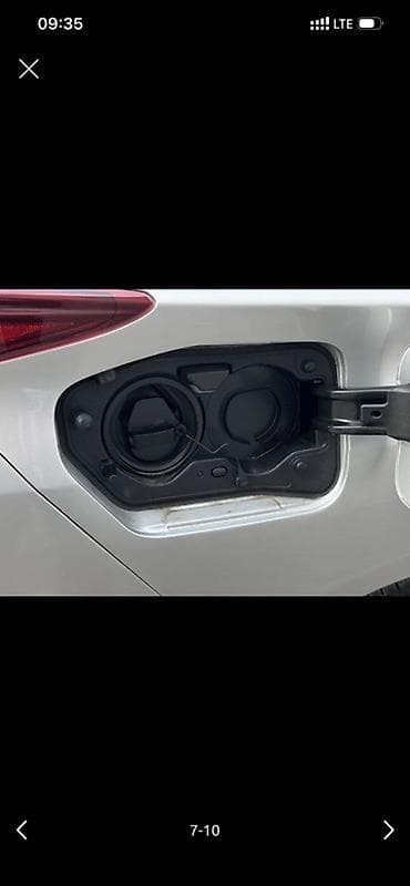 byd yuan up 2025: Toyota Prius: 2020 г., 1.8 л, Автомат, Гибрид, Хэтчбэк — 7