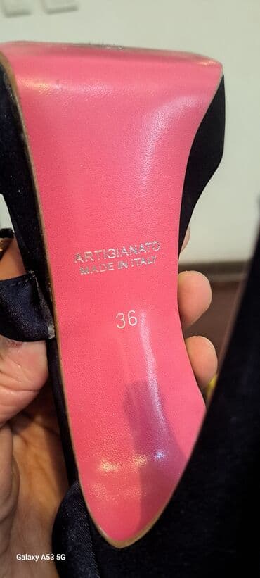 Аксессуарлар: СРОЧНОоо АссалоомуАлейкум срочно продаю, 
все в хорошем качестве 10/10 — 6