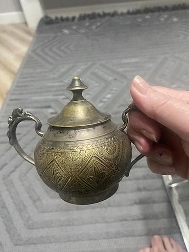 coffee table: Антикварный чайно-кофейный сервиз с ручной гравировкой на — 6