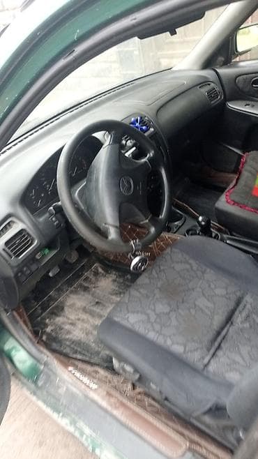 124 e500: Toyota Avensis Verso: 2004 г., 2 л, Ручные, Бензин, Минивэн — 7