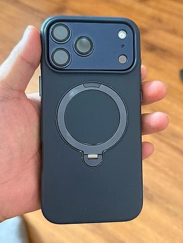 iphone adapter: IPhone 17 Pro Max, Б/у, 256 ГБ, Черный, Чехол, 100 % — 2