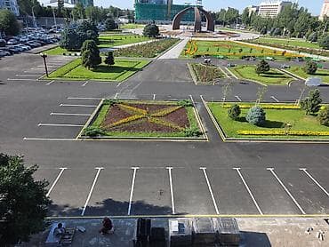 красный квадрат: Бутик, 29 м², С ремонтом, Не действующий, Без оборудования — 1