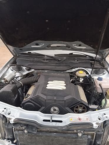 Audi: Audi A8: 1995 г., 2.6 л, Механика, Бензин, Седан — 7