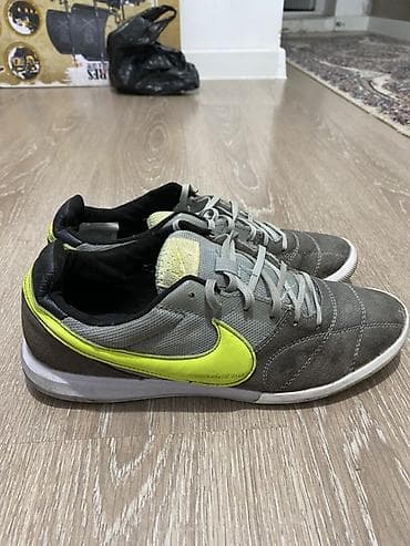 reebok adidas nike puma: Мужские кроссовки, 40, Nike, Б/у, цвет - Серый — 2