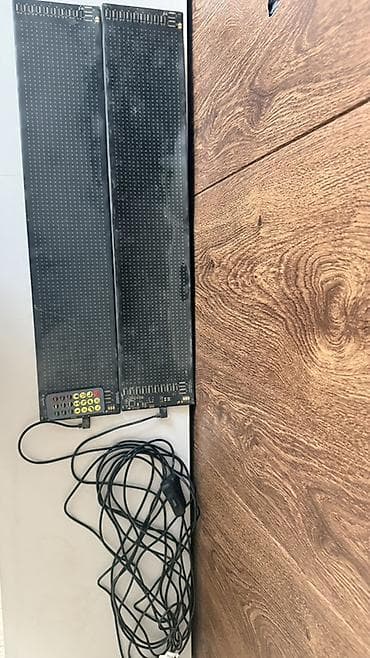 света лента: Светодиодные гибкие панели для бегающих строк/анимации (2 модуля в — 3