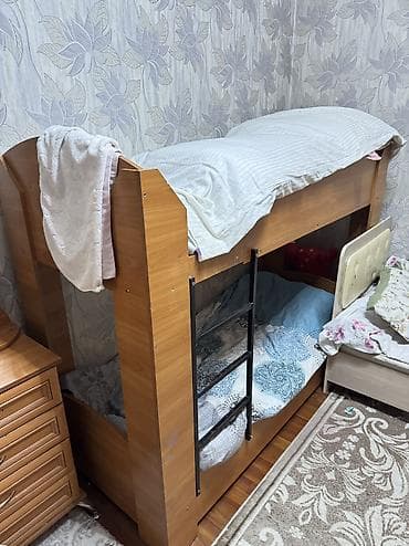 бу спальни: Набор мебели для детской/спальни в едином стиле под светлое дерево — 2