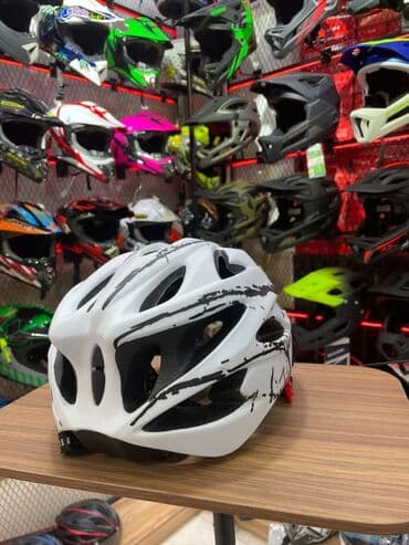 фонарик для велосипедов: Велошлем со съемными магнитными очками — 3