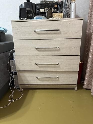 Комоды для одежды: Комод для одежды, Без зеркала, ЛДСП — 1