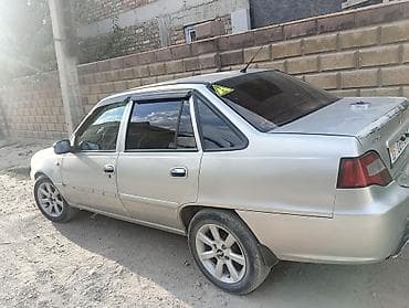 күзгү: Daewoo Nexia: 2008 г., 0.5 л, Кол менен иштөөчү, Газ, Седан — 3