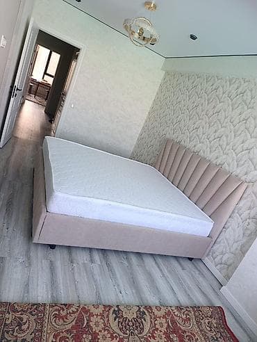 Двуспальная кровать, Новый, С мягким изголовьем, длина - 2000 см — 1