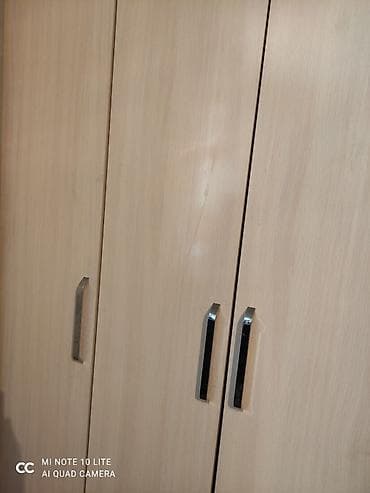 шкаф с антресолью: Продается шкаф для балкона с антресолью общая высота 312 см. Высота — 4