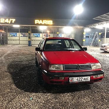 Volkswagen: Volkswagen Vento: 1992 г., 1.8 л, Механика, Бензин, Седан — 3