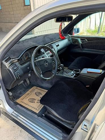 Транспорт: Mercedes-Benz E-Class: 1998 г., 3.2 л, Седан — 5