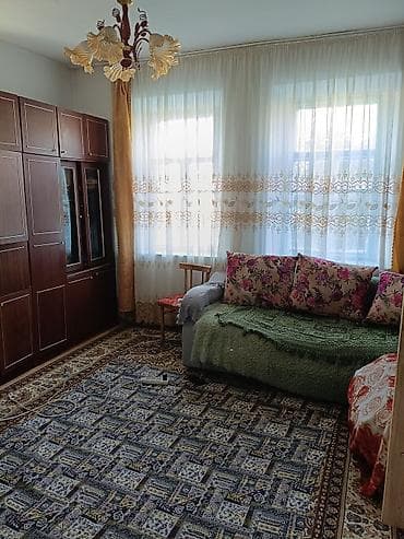 мкр аламедин 1: Продается 3ком дом,ул Рахмонова д.106,5 соток земли имеется "Красная — 3