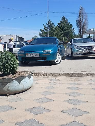 люминесцентная лампа: Mazda Lantis: 1996 г., Лифтбек — 2
