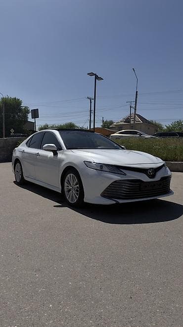 lexus 2005: Toyota Camry: 2019 г., 2.5 л, Автомат, Бензин, Седан — 2